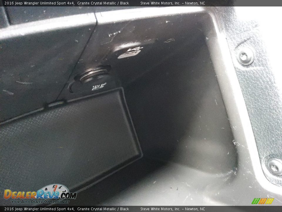 2016 Jeep Wrangler Unlimited Sport 4x4 Granite Crystal Metallic / Black Photo #25