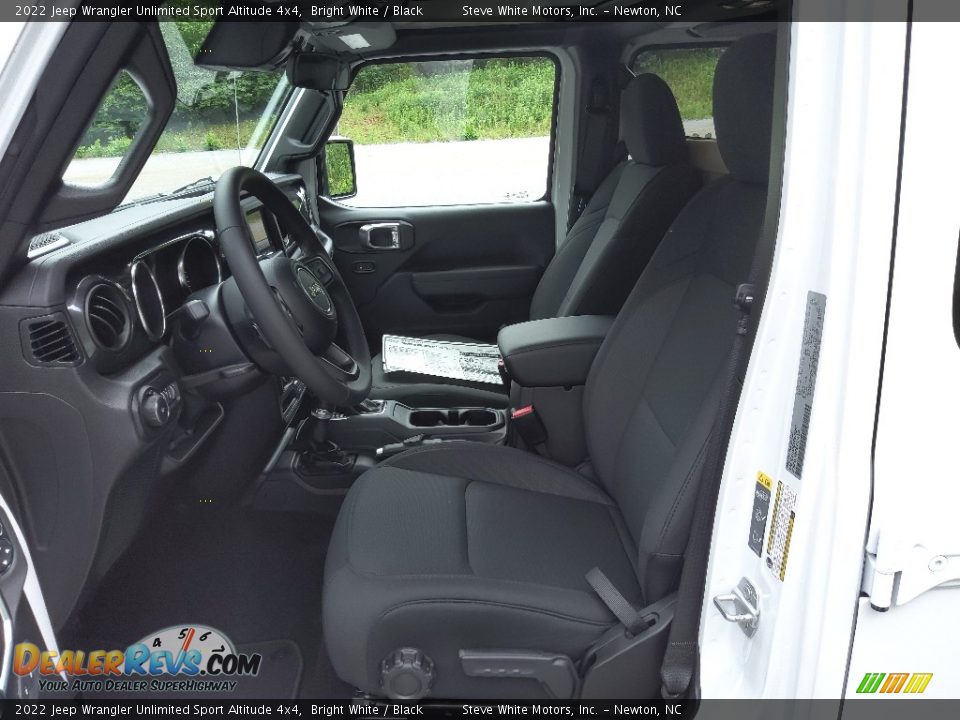 2022 Jeep Wrangler Unlimited Sport Altitude 4x4 Bright White / Black Photo #10