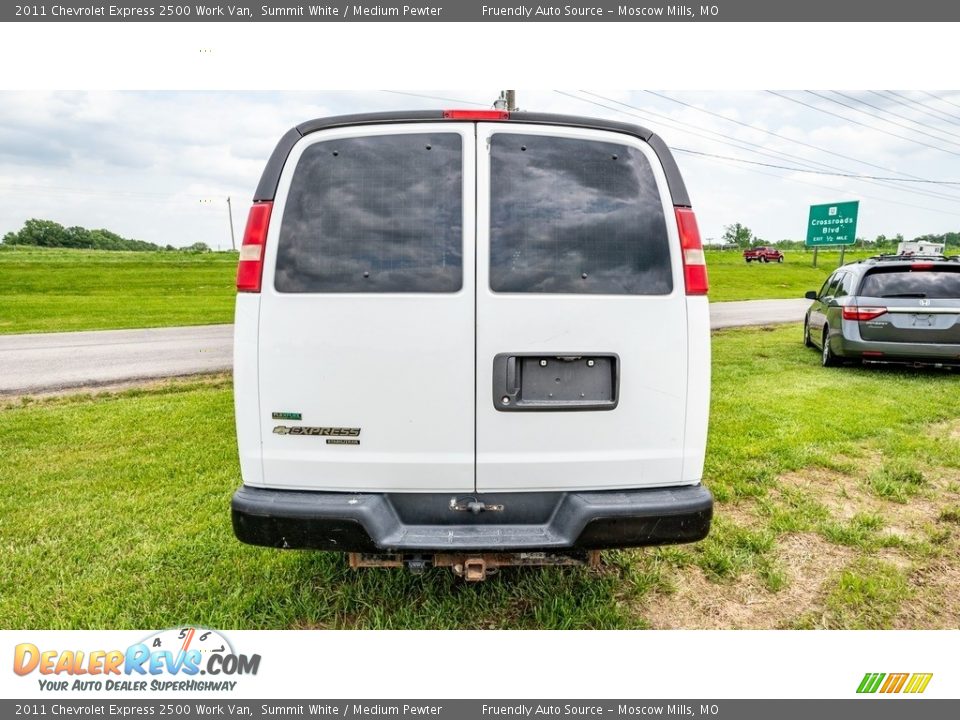 2011 Chevrolet Express 2500 Work Van Summit White / Medium Pewter Photo #8