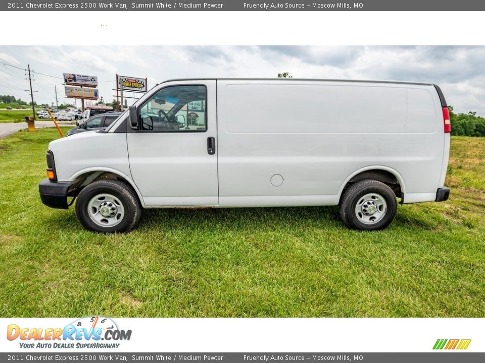 2011 Chevrolet Express 2500 Work Van Summit White / Medium Pewter Photo #10