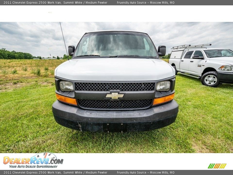 2011 Chevrolet Express 2500 Work Van Summit White / Medium Pewter Photo #12