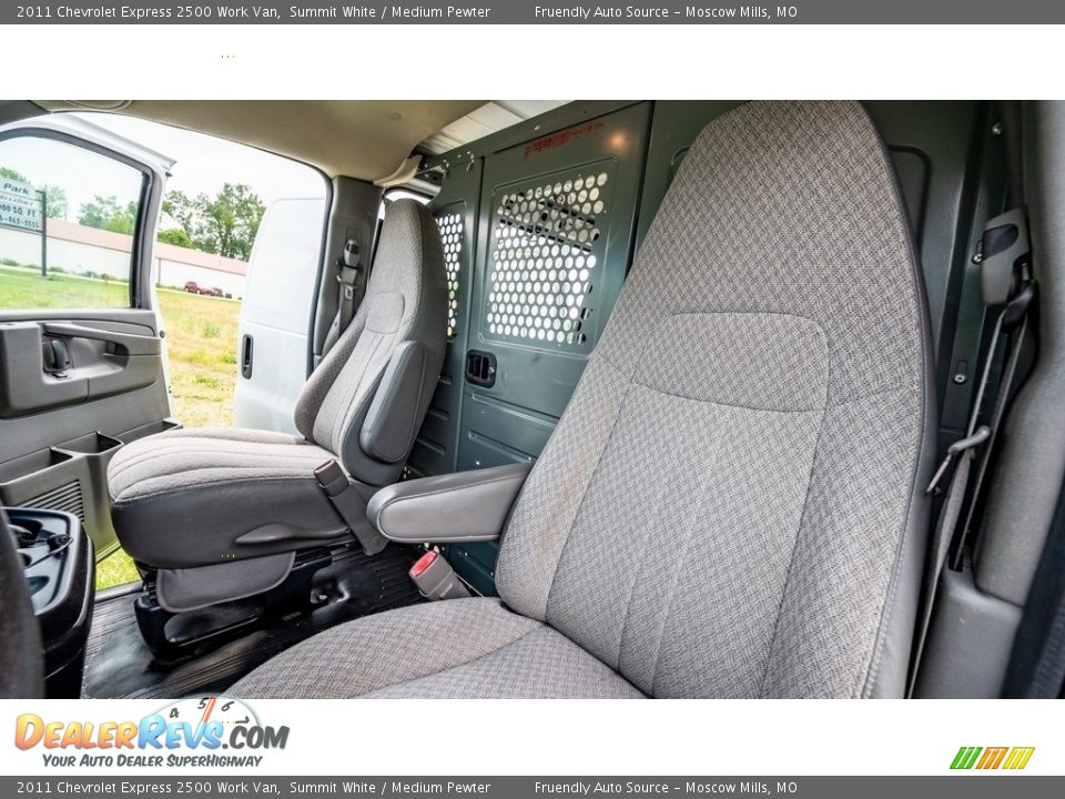 2011 Chevrolet Express 2500 Work Van Summit White / Medium Pewter Photo #14