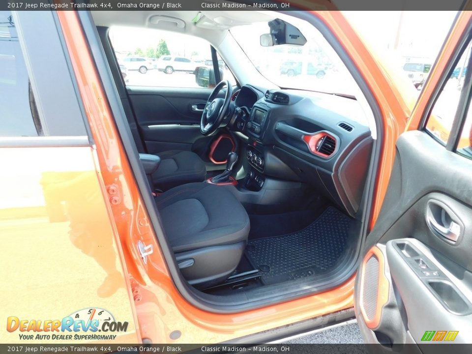 2017 Jeep Renegade Trailhawk 4x4 Omaha Orange / Black Photo #7