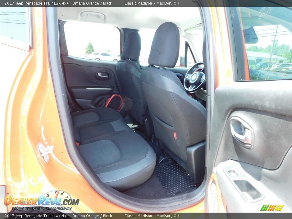2017 Jeep Renegade Trailhawk 4x4 Omaha Orange / Black Photo #14