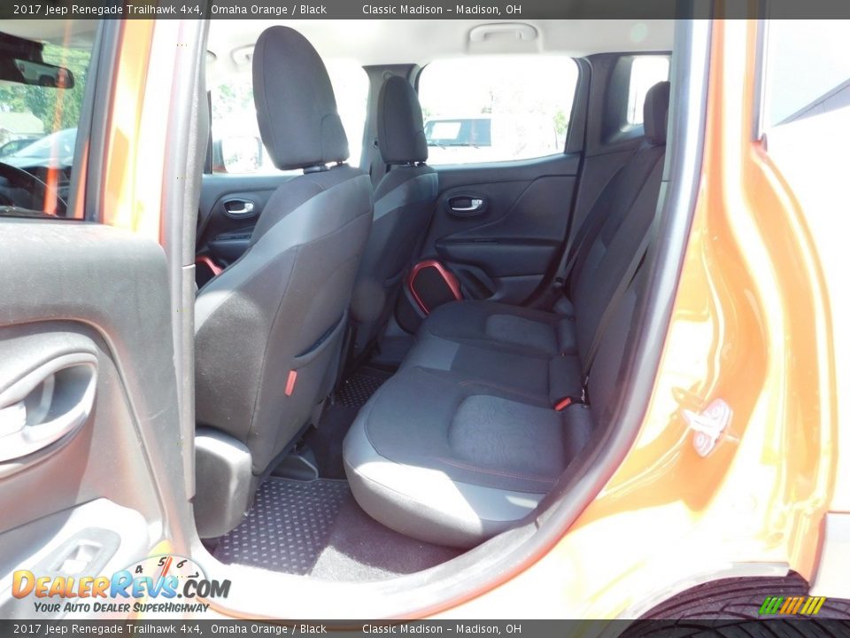 2017 Jeep Renegade Trailhawk 4x4 Omaha Orange / Black Photo #15