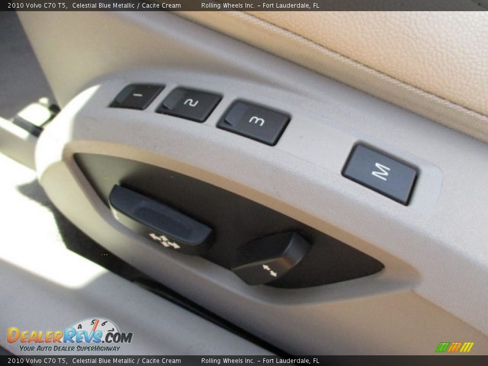 2010 Volvo C70 T5 Celestial Blue Metallic / Cacite Cream Photo #24