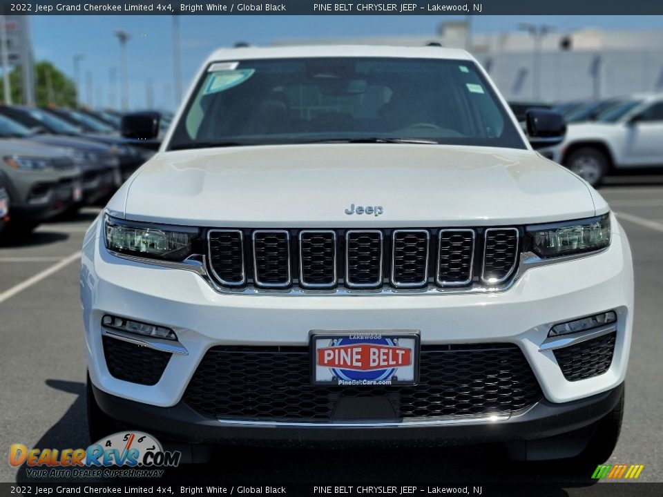 2022 Jeep Grand Cherokee Limited 4x4 Bright White / Global Black Photo #2