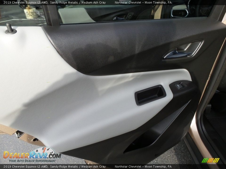 2019 Chevrolet Equinox LS AWD Sandy Ridge Metallic / Medium Ash Gray Photo #23