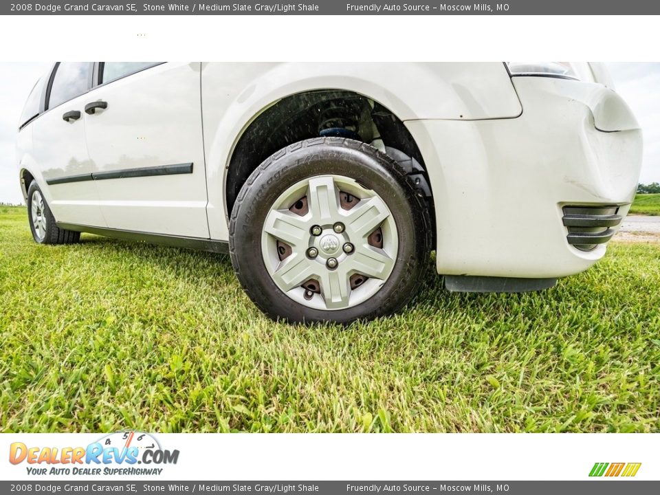 2008 Dodge Grand Caravan SE Stone White / Medium Slate Gray/Light Shale Photo #2