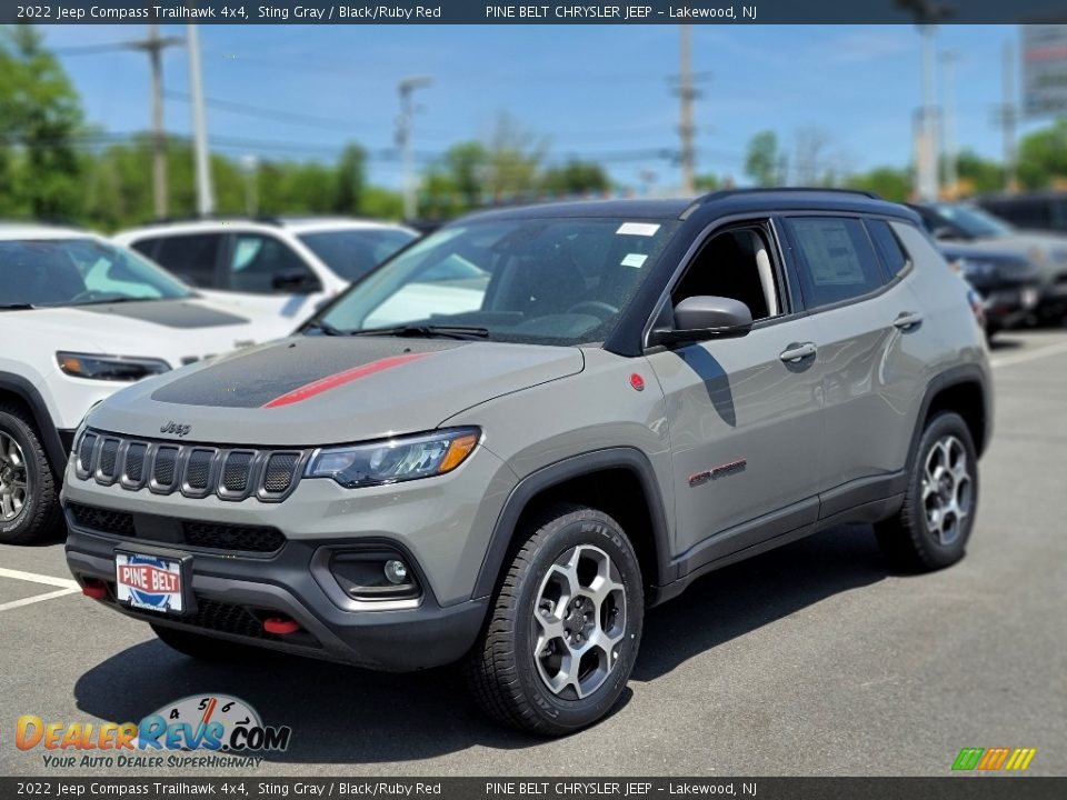 2022 Jeep Compass Trailhawk 4x4 Sting Gray / Black/Ruby Red Photo #1