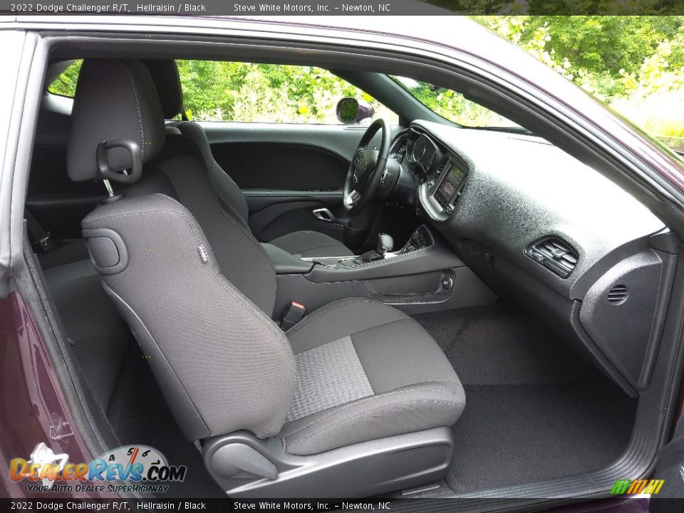 Front Seat of 2022 Dodge Challenger R/T Photo #15