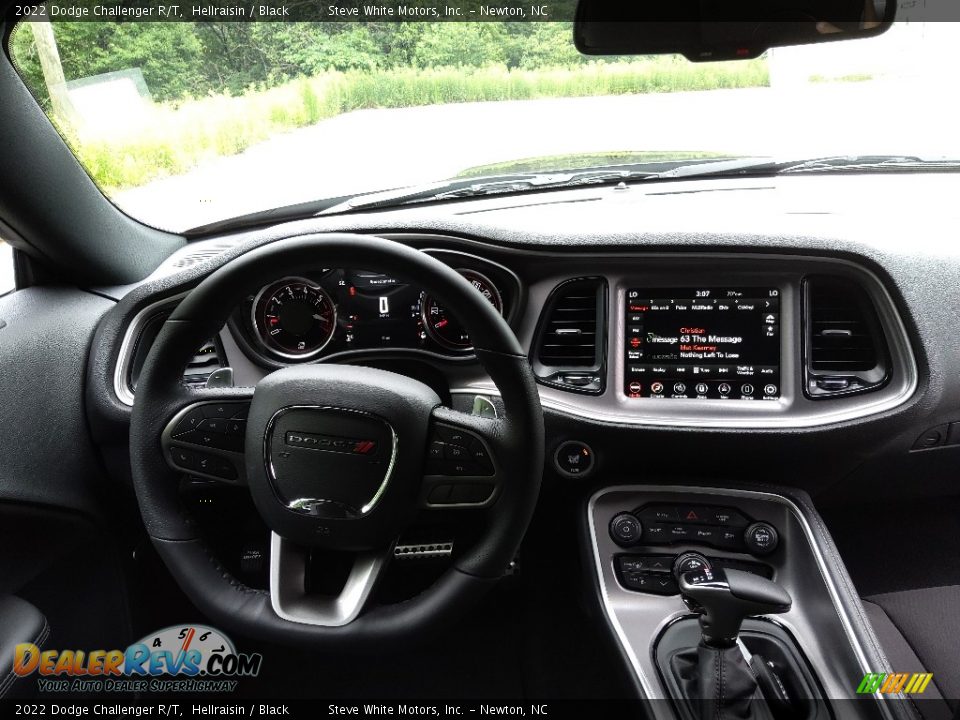 Dashboard of 2022 Dodge Challenger R/T Photo #16