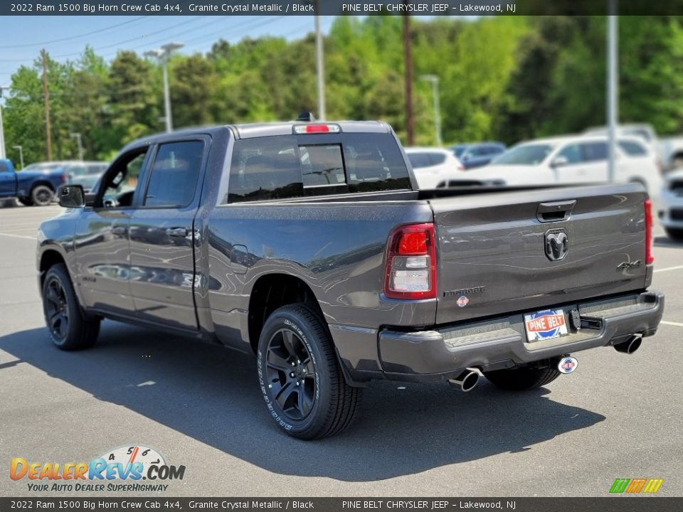 2022 Ram 1500 Big Horn Crew Cab 4x4 Granite Crystal Metallic / Black Photo #4