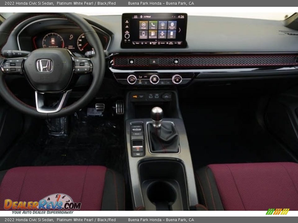 Dashboard of 2022 Honda Civic Si Sedan Photo #17