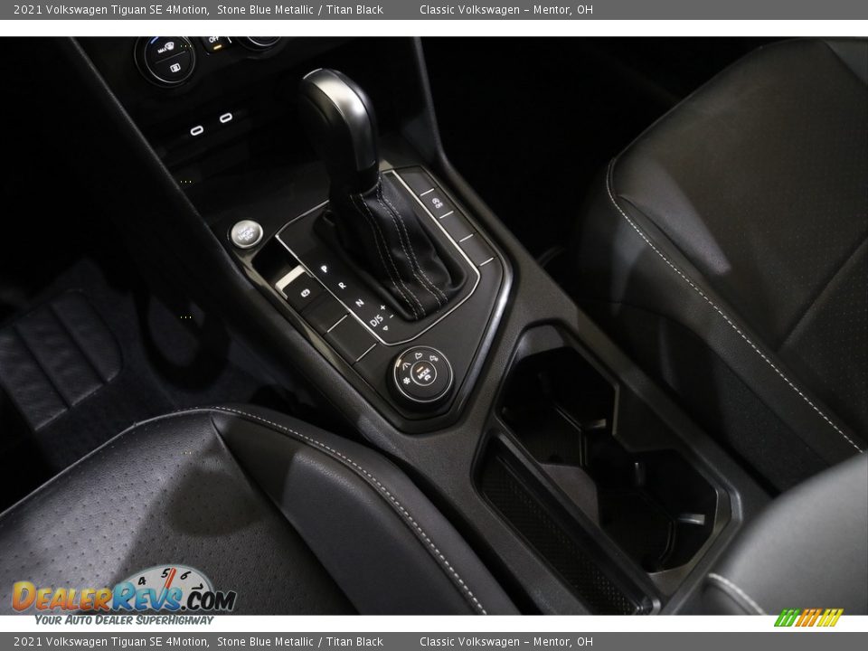 2021 Volkswagen Tiguan SE 4Motion Shifter Photo #14