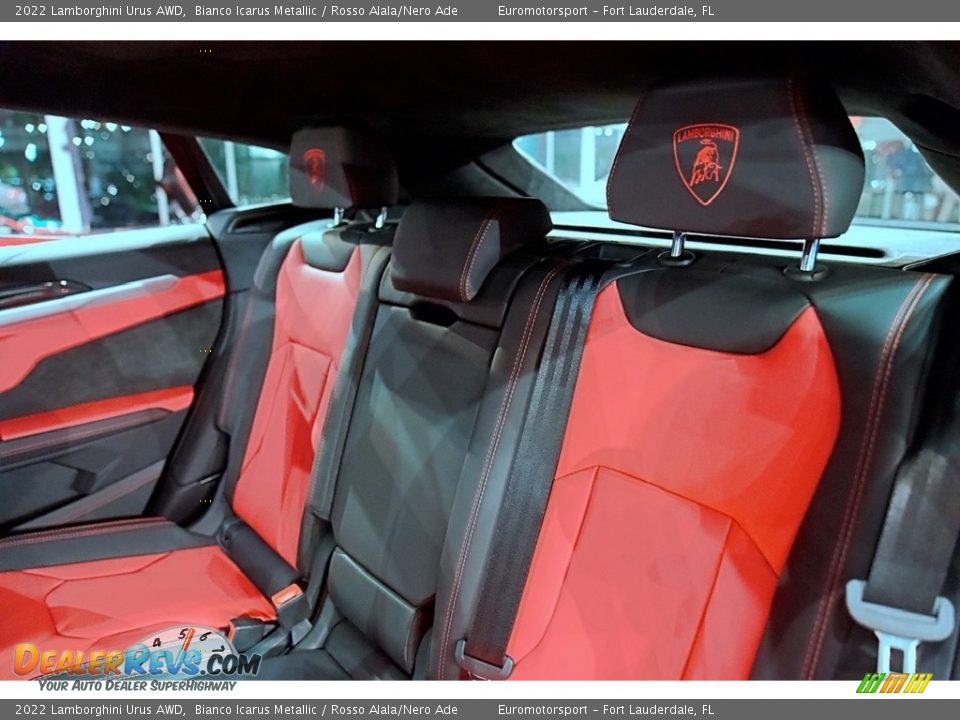 Rear Seat of 2022 Lamborghini Urus AWD Photo #26