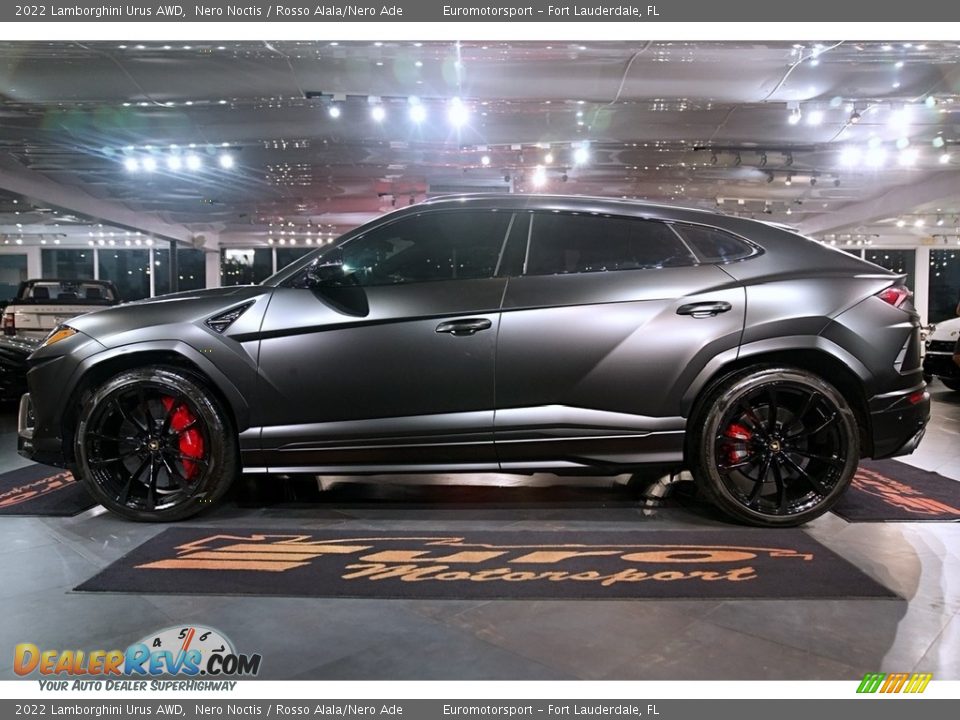 Nero Noctis 2022 Lamborghini Urus AWD Photo #14