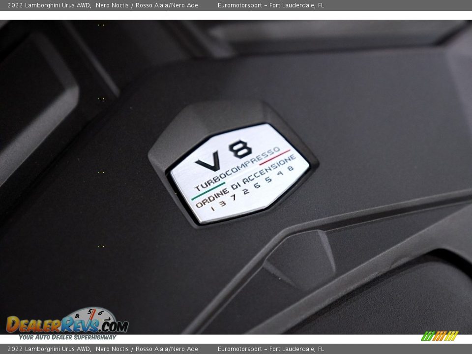 2022 Lamborghini Urus AWD Logo Photo #43