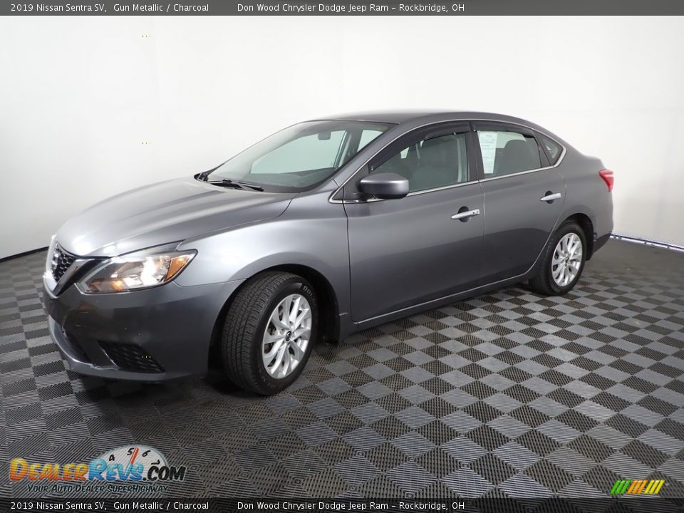 2019 Nissan Sentra SV Gun Metallic / Charcoal Photo #5