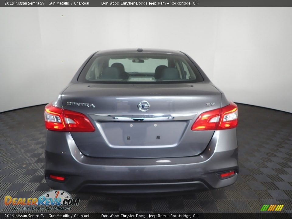 2019 Nissan Sentra SV Gun Metallic / Charcoal Photo #8