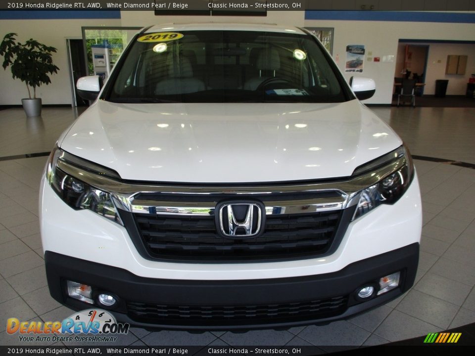 2019 Honda Ridgeline RTL AWD White Diamond Pearl / Beige Photo #2