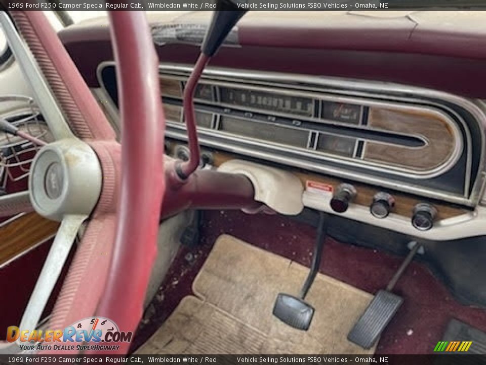 Controls of 1969 Ford F250 Camper Special Regular Cab Photo #10