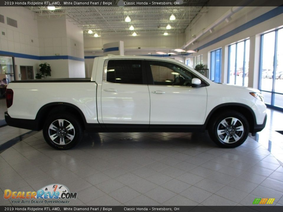 2019 Honda Ridgeline RTL AWD White Diamond Pearl / Beige Photo #4
