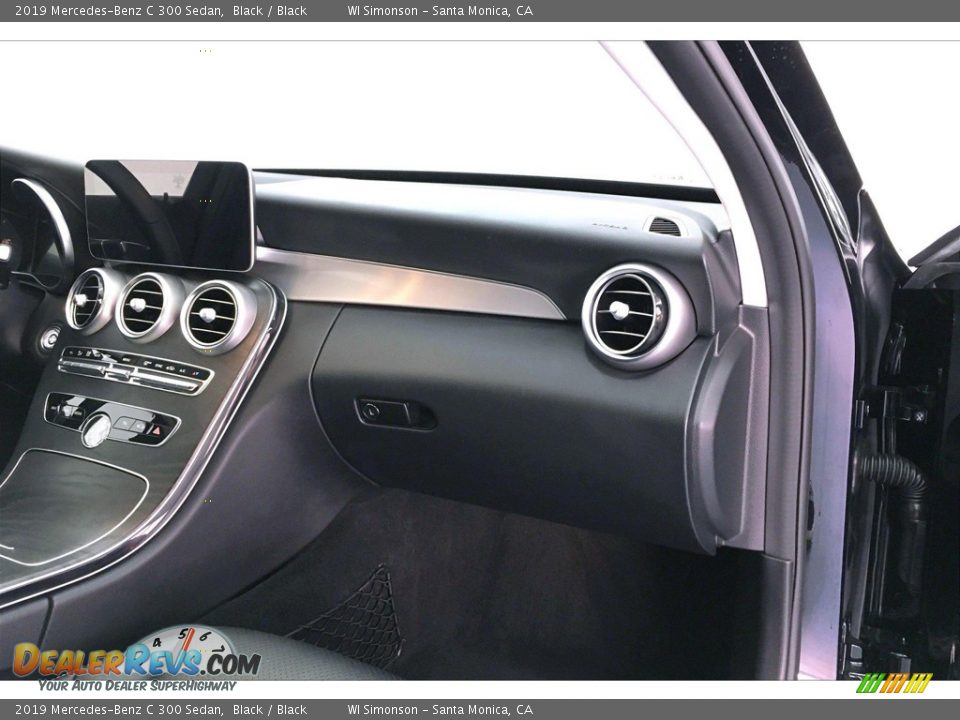 2019 Mercedes-Benz C 300 Sedan Black / Black Photo #28