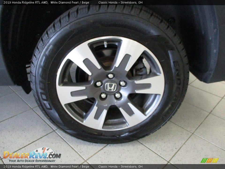 2019 Honda Ridgeline RTL AWD White Diamond Pearl / Beige Photo #11