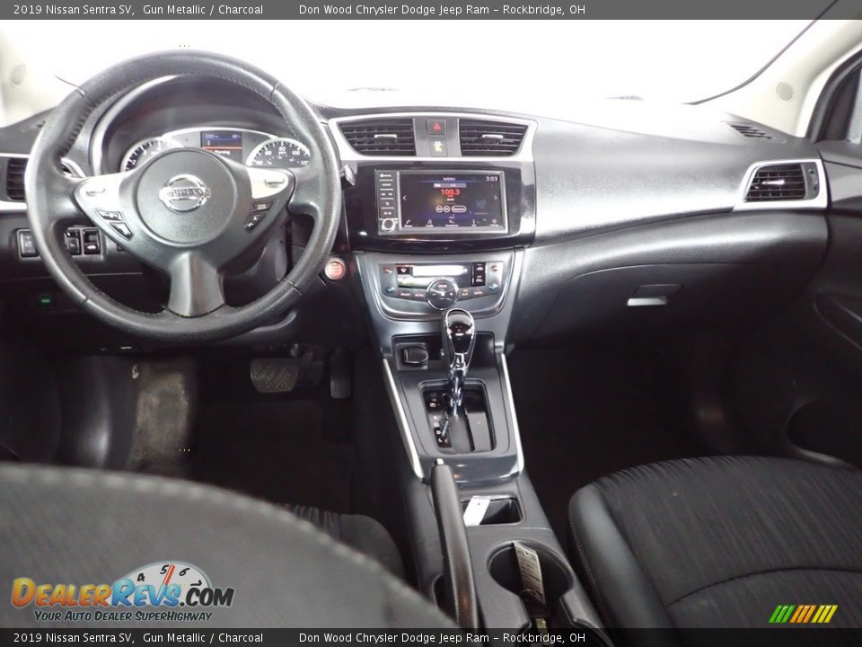 2019 Nissan Sentra SV Gun Metallic / Charcoal Photo #23