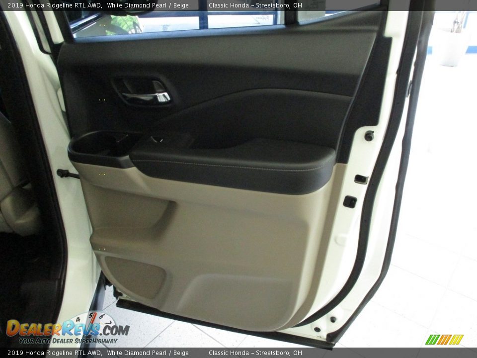 2019 Honda Ridgeline RTL AWD White Diamond Pearl / Beige Photo #18