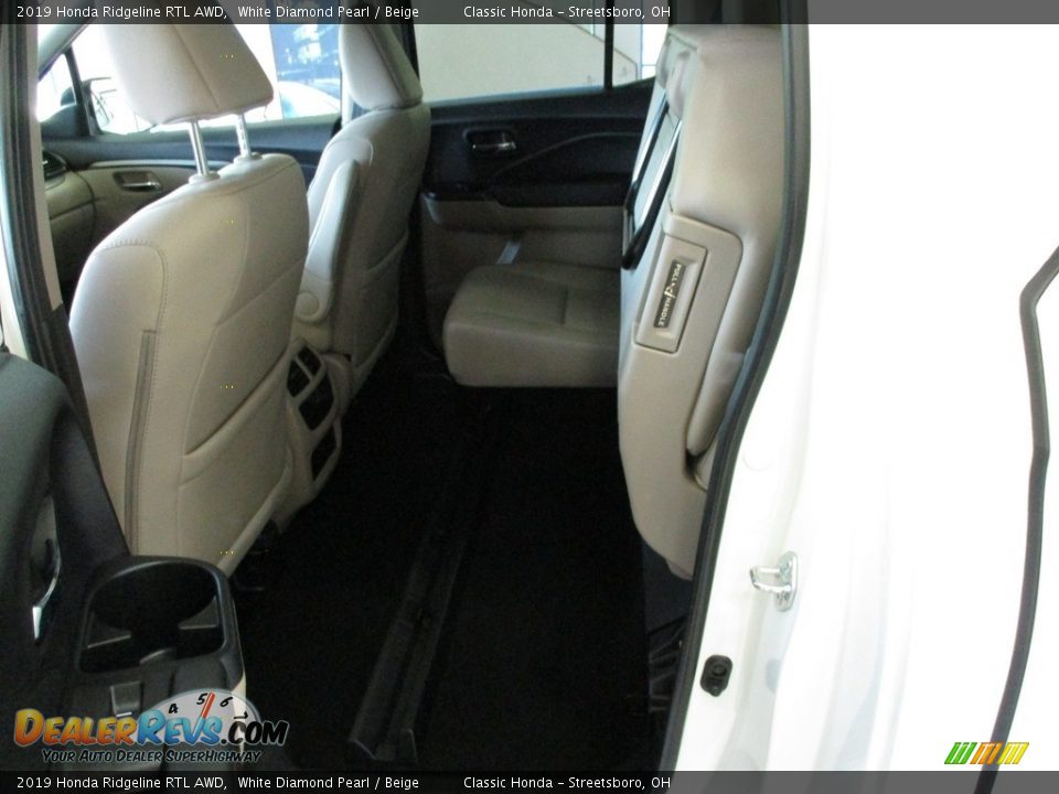 2019 Honda Ridgeline RTL AWD White Diamond Pearl / Beige Photo #28
