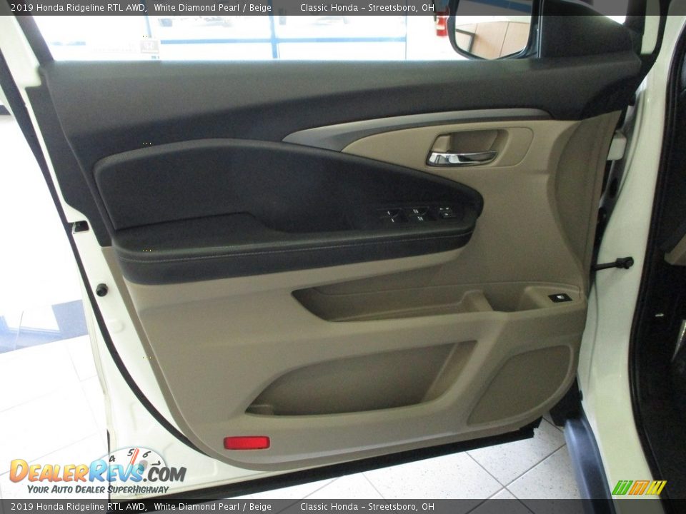 2019 Honda Ridgeline RTL AWD White Diamond Pearl / Beige Photo #29
