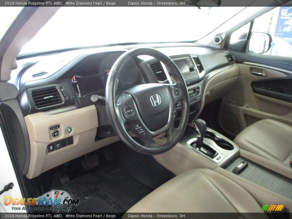 2019 Honda Ridgeline RTL AWD White Diamond Pearl / Beige Photo #30