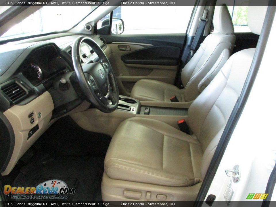 2019 Honda Ridgeline RTL AWD White Diamond Pearl / Beige Photo #31