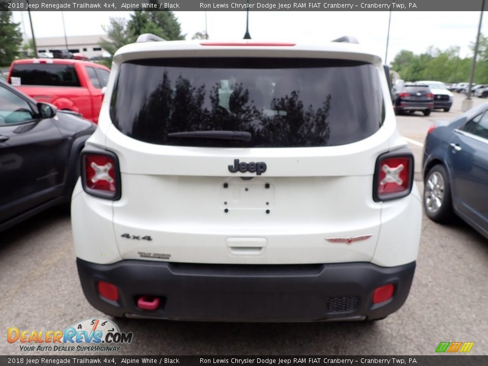 2018 Jeep Renegade Trailhawk 4x4 Alpine White / Black Photo #3