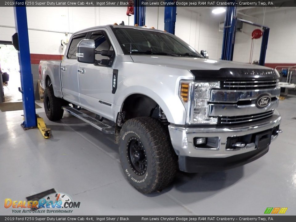 2019 Ford F250 Super Duty Lariat Crew Cab 4x4 Ingot Silver / Black Photo #3