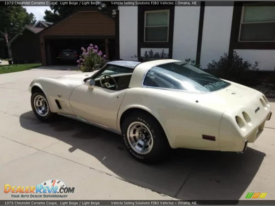 1979 Chevrolet Corvette Coupe Light Beige / Light Beige Photo #20