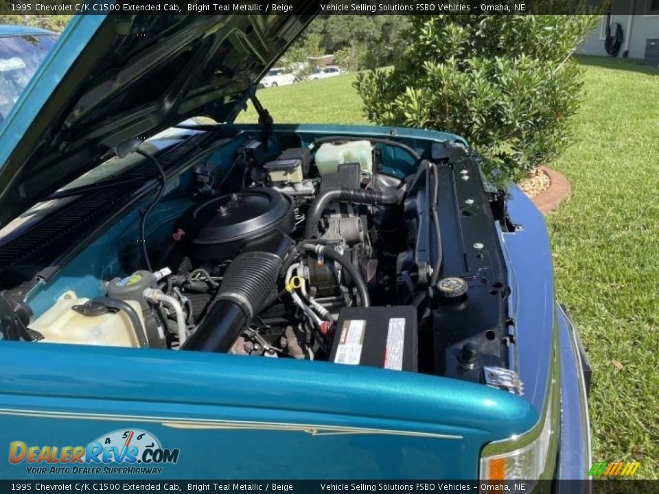 1995 Chevrolet C/K C1500 Extended Cab 5.7 Liter OHV 16-Valve V8 Engine Photo #11