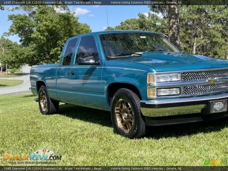 1995 Chevrolet C/K C1500 Extended Cab Bright Teal Metallic / Beige Photo #21