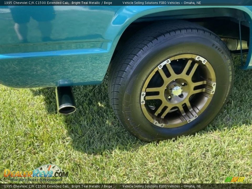 Custom Wheels of 1995 Chevrolet C/K C1500 Extended Cab Photo #22