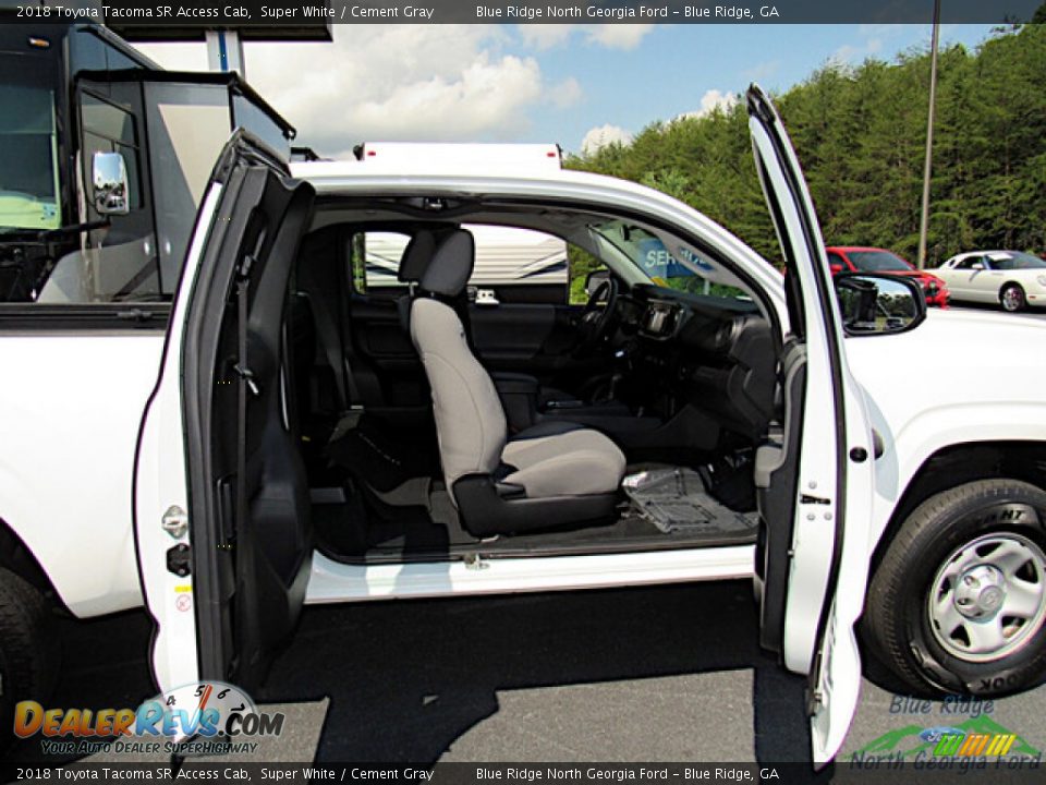 2018 Toyota Tacoma SR Access Cab Super White / Cement Gray Photo #14