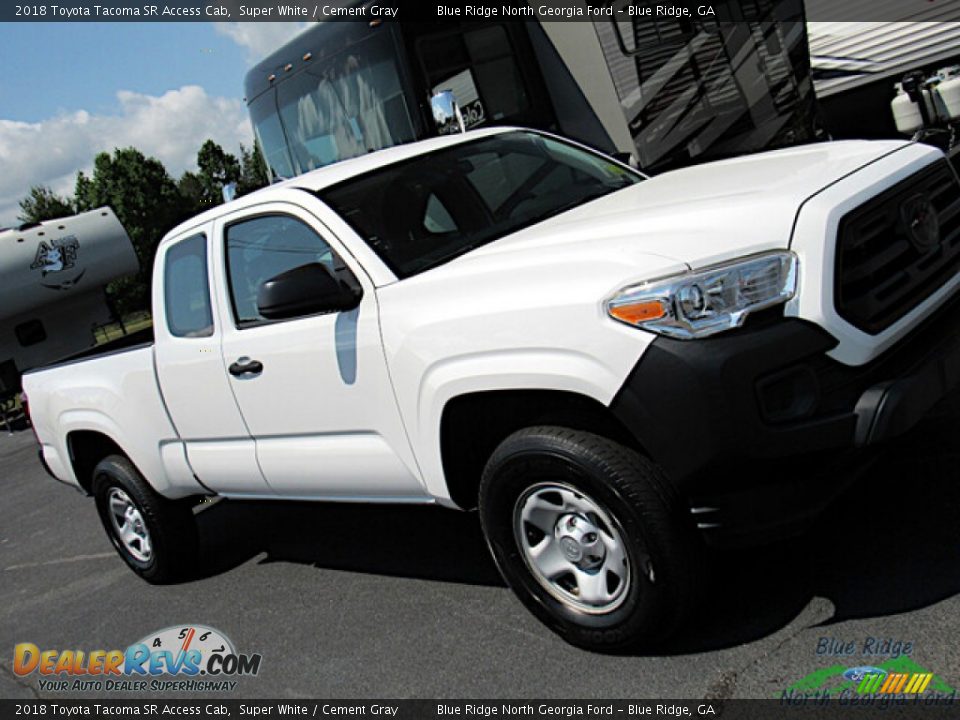 2018 Toyota Tacoma SR Access Cab Super White / Cement Gray Photo #25