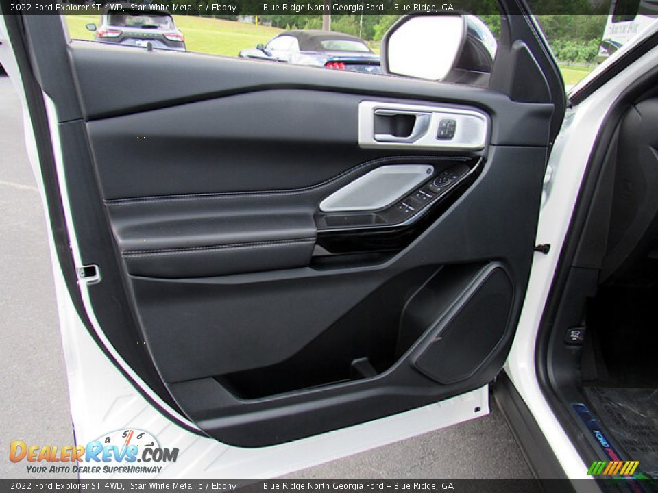 Door Panel of 2022 Ford Explorer ST 4WD Photo #10