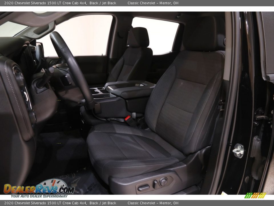 2020 Chevrolet Silverado 1500 LT Crew Cab 4x4 Black / Jet Black Photo #5