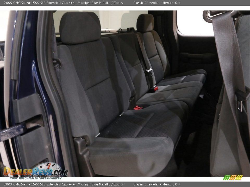 Rear Seat of 2009 GMC Sierra 1500 SLE Extended Cab 4x4 Photo #12