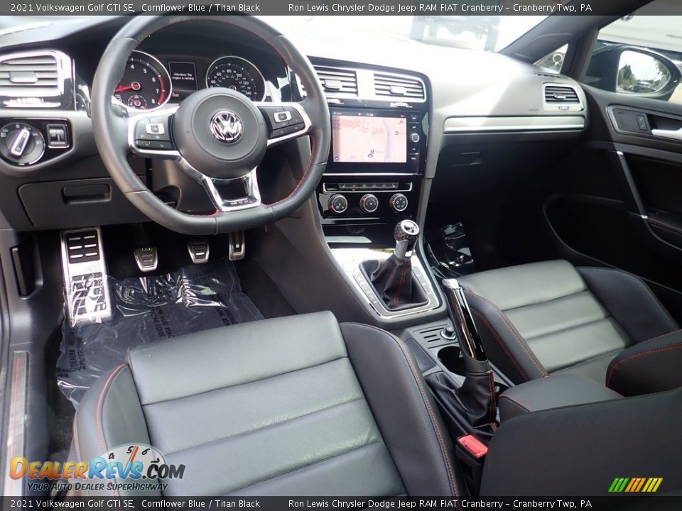 Titan Black Interior - 2021 Volkswagen Golf GTI SE Photo #12
