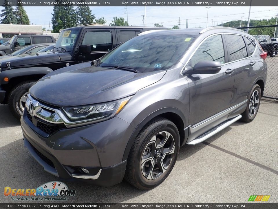 Front 3/4 View of 2018 Honda CR-V Touring AWD Photo #1