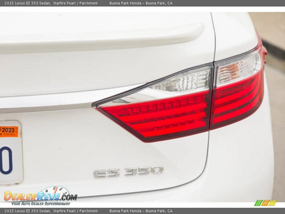 2015 Lexus ES 350 Sedan Starfire Pearl / Parchment Photo #11