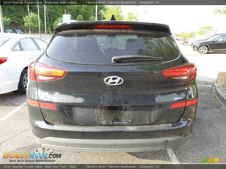 2019 Hyundai Tucson Value Black Noir Pearl / Black Photo #3